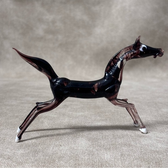 Murano Style Amethyst Glass Horse Figurine - Picture 3 of 7